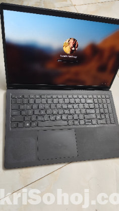 Dell Inspiron 15 3525 Ryzen5 120Hz Display 8/512 Laptop